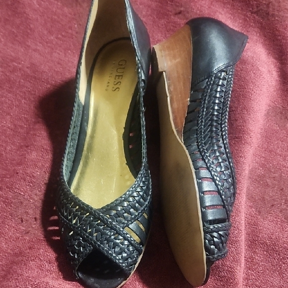 Guess Shoes - GUESS Black Woven Peep Toe Wedges Vtg